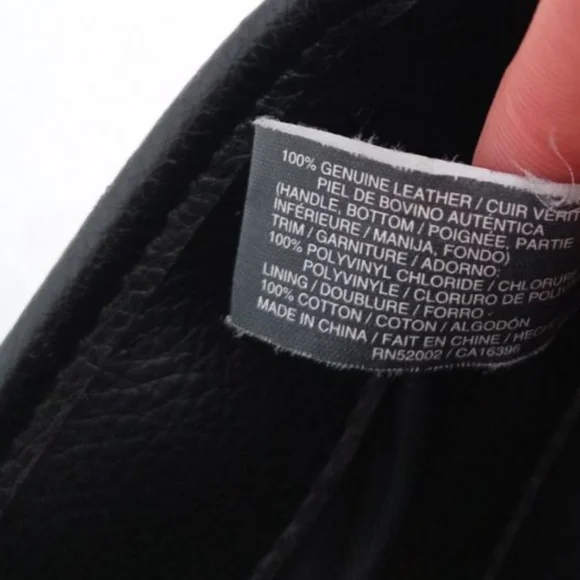 Liz Claiborne vintage black leather purse - Picture 7 of 8